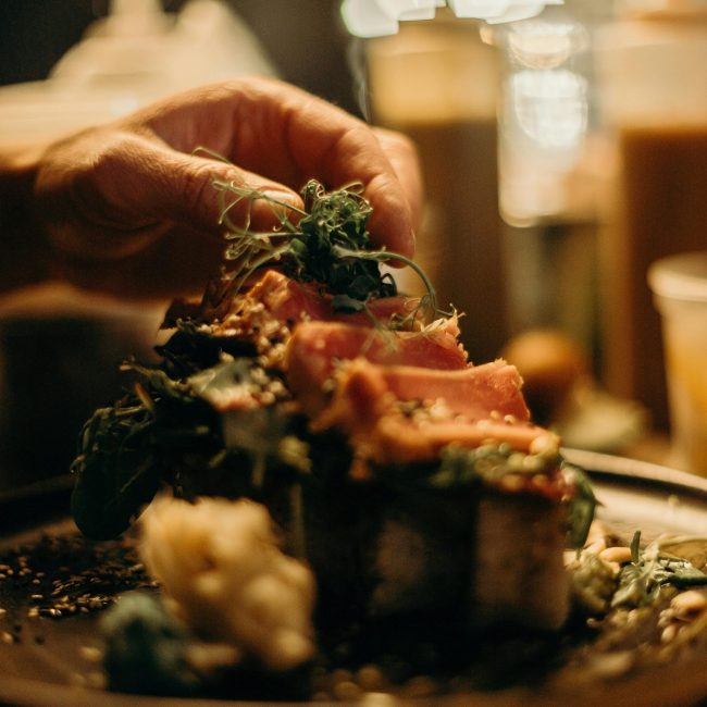 0m pexels-cottonbro-3297884